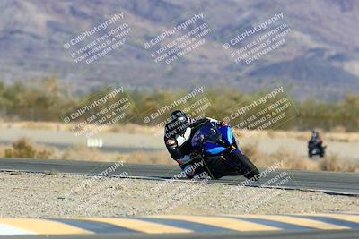 media/Jan-09-2022-SoCal Trackdays (Sun) [[2b1fec8404]]/Turn 14 (10am)/